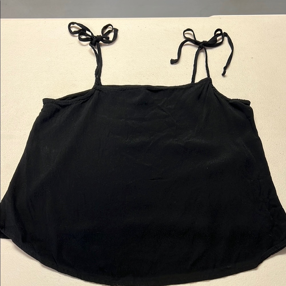 Forever 21 Black Tie Front Sleeveless Camisole Style Tank